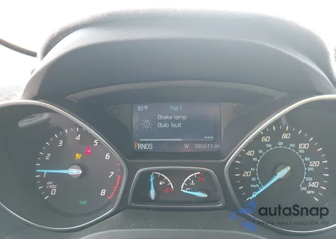 2015 Ford Escape S z USA, uszkodzony, nr VIN 1FMCU0F71FUB81421